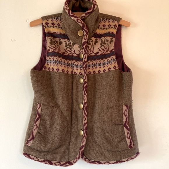 Charlotte Russe Vest Sz Sm - Picture 2 of 8